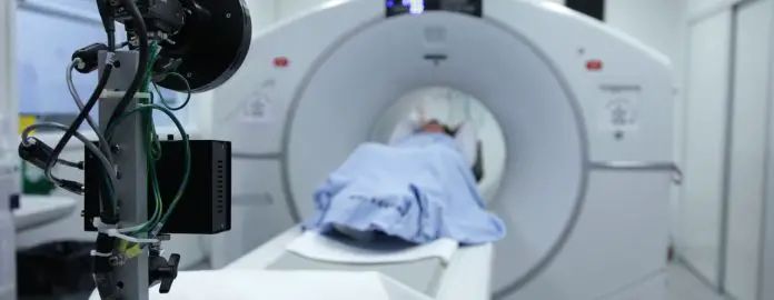Unterschiede zwischen CT & MRT Unterschiede zwischen CT & MRT
