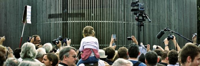 Auto mit Presseschild - welche Vorteile haben Journalisten damit-2 Auto mit Presseschild - welche Vorteile haben Journalisten damit