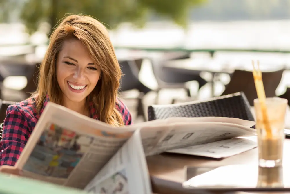 Eine schöne gestaltete Abizeitung ist unterhaltsam