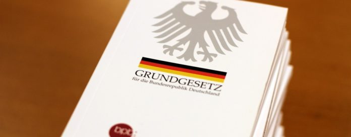 Was bedeutet Die Würde des Menschen ist unantastbar Was bedeutet