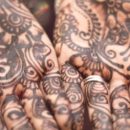 Henna Farbe von der Haut entfernen - Anleitung & Tipps