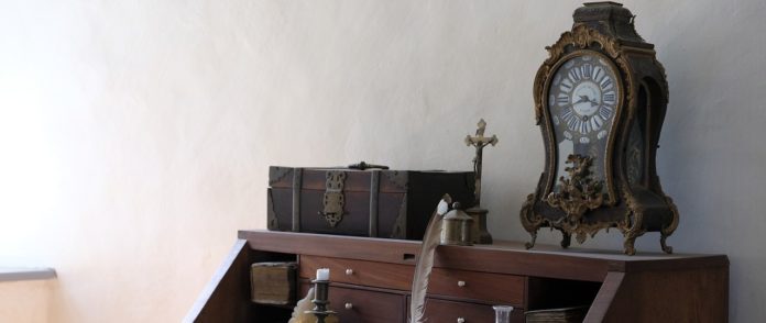 Pendeluhr einstellen Pendeluhr einstellen