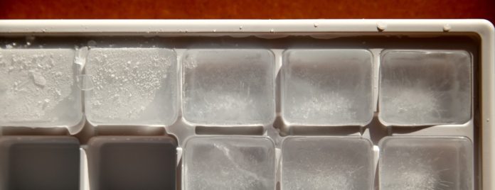 Gefriertruhe richtig abtauen Gefriertruhe richtig abtauen
