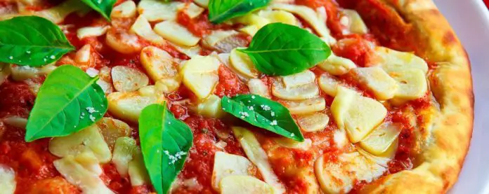 Wie viele Kalorien hat eine Pizza Wie viele Kalorien hat eine Pizza