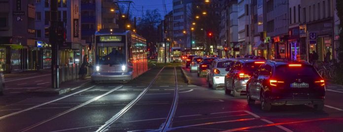 PKW & KFZ - was ist der Unterschied PKW & KFZ - was ist der Unterschied